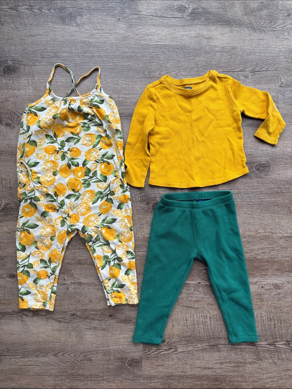 Old Navy 2T Lemon Print Romper with Yellow Top & Teal Leggings Set